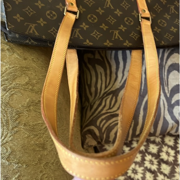 Immaculate Louis Vuitton Babylon Monogram Tote bag - Picture 9 of 14